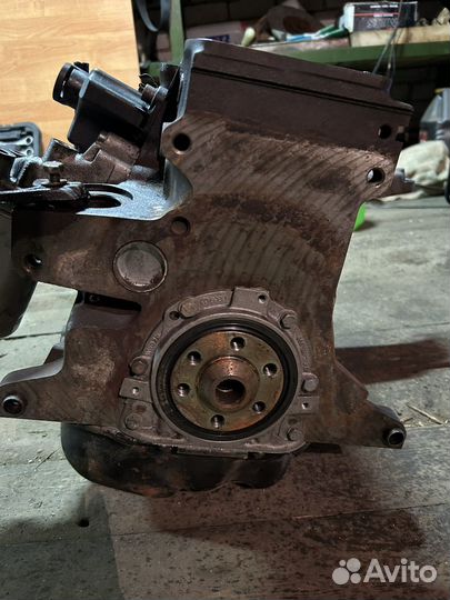 Двигатель на golf 1.8