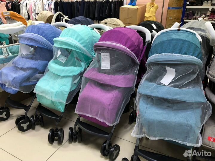 Коляски прогулочные и трости новые