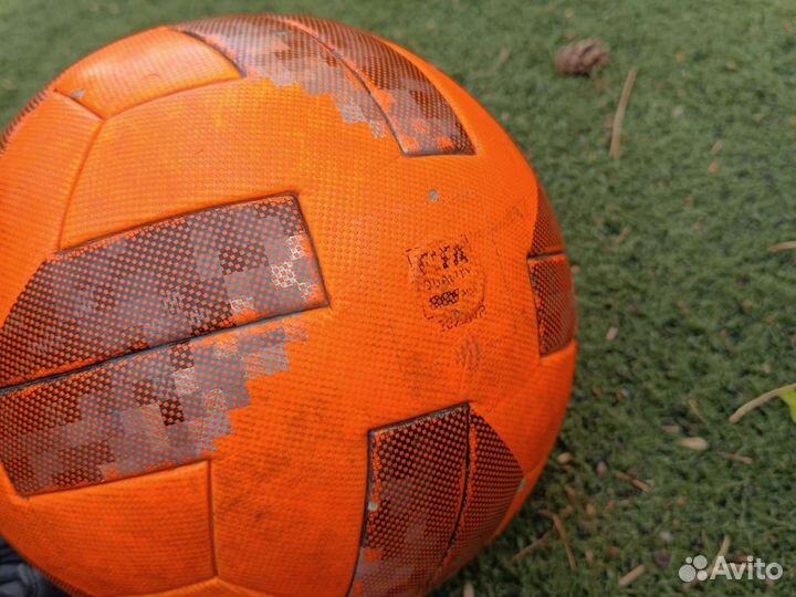 Мяч adidas telstar
