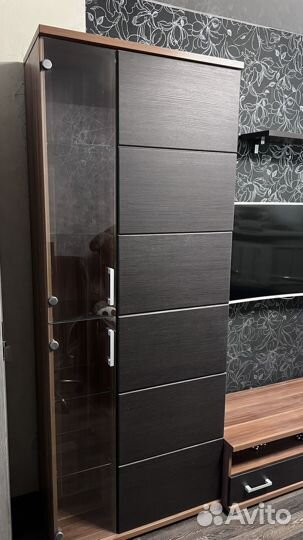 Стенка бу в хорошем состоянии