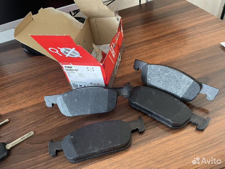 Тормозные колодки на LADA x ray