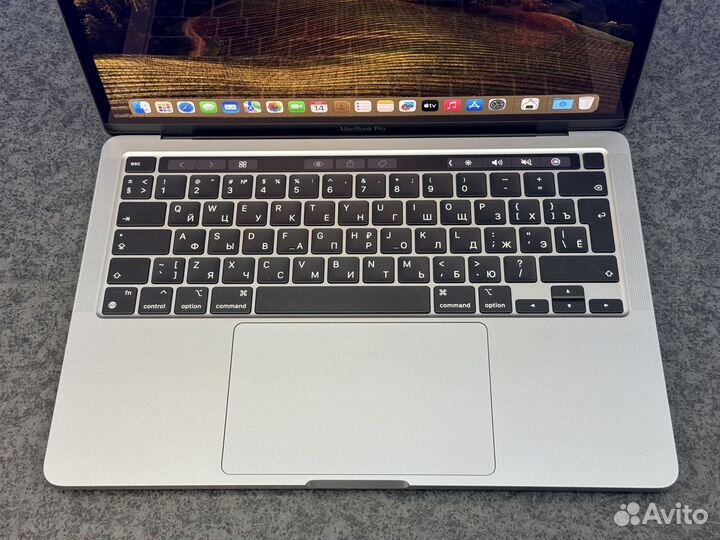 MacBook Pro 13 M1/8GB/256 24 цикла полный комплект