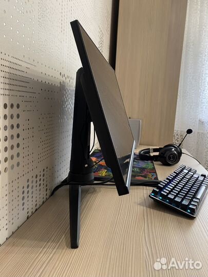 Монитор Samsung Odyssey G3