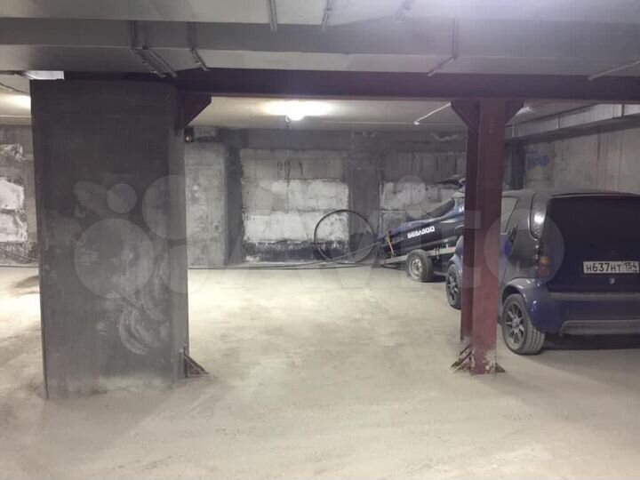 Машиноместо, 19 м²