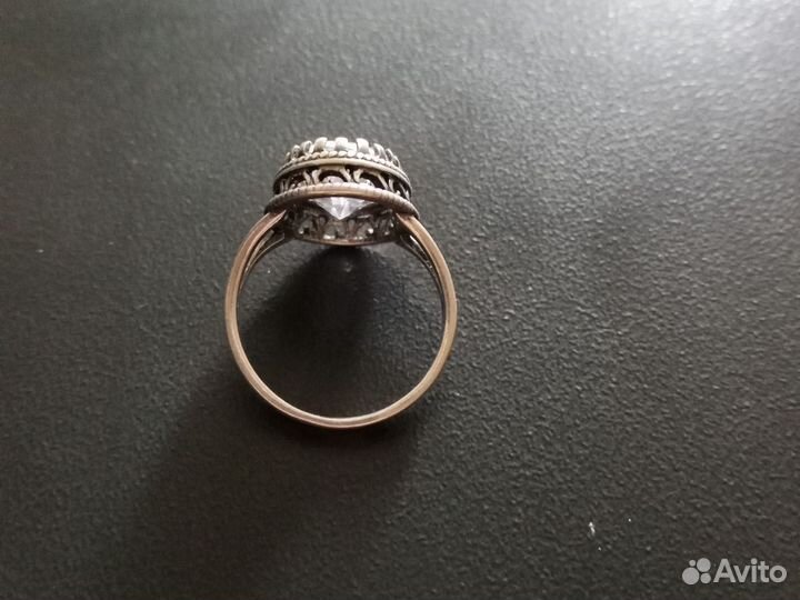 Серебряный перстень женский