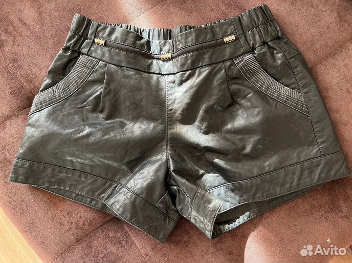 Кожаные шорты