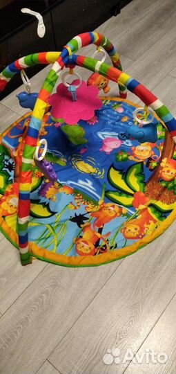 Развивающий коврик