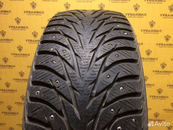 Yokohama Ice Guard Stud IG55 215/50 R17 95T