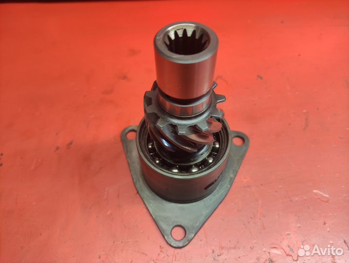 Привод вакуумного насоса Defender 2.5 дизель 83-07