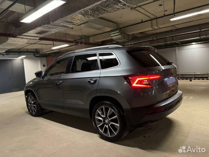 Skoda Karoq 1.4 AMT, 2021, битый, 17 522 км