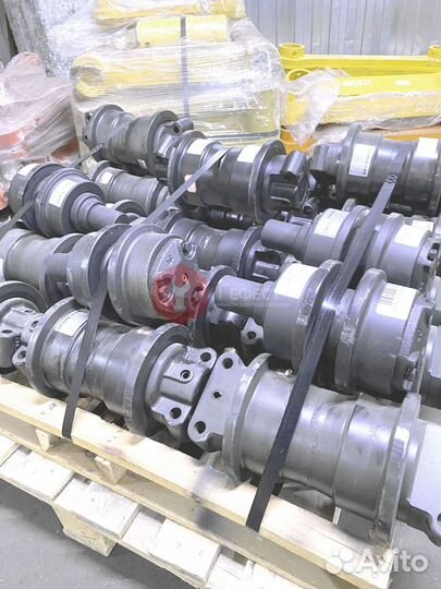 Каток поддерживающий Case JS180NLC KRA1251