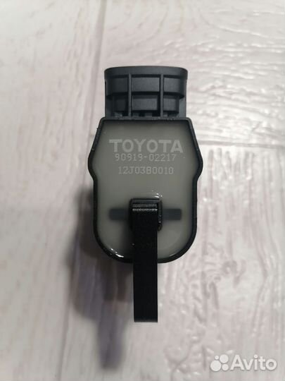 Катушка зажигания Toyota Harrier, Camry 3SFE, 2RZ