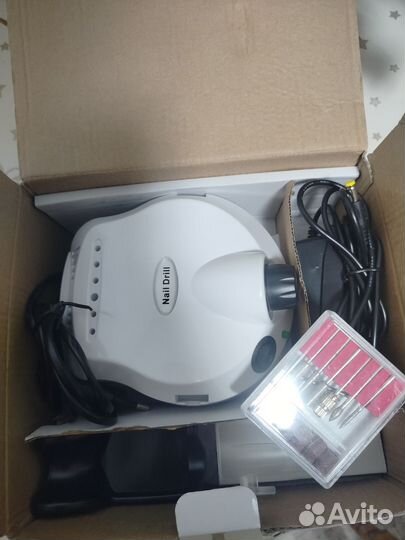 Аппарат для маникюра и педикюра бел 65Вт