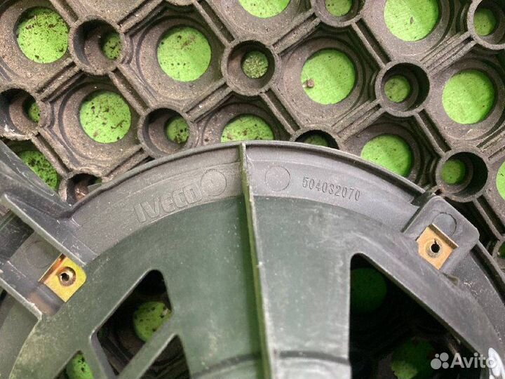 Кронштейн динамика iveco stralis