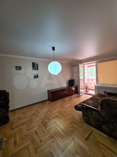 1-к. квартира, 37 м², 2/5 эт.