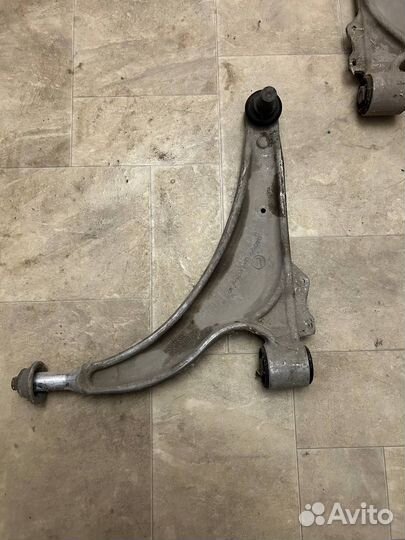 Рычаг передний левый Chevrolet Cruze