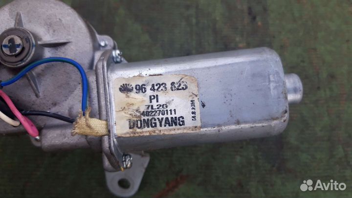 Моторчик стеклоомывателя задний Шевроле Авео