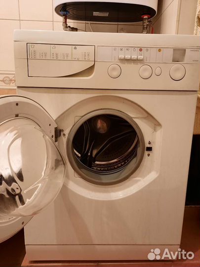 Стиральная машина на запчасти ariston