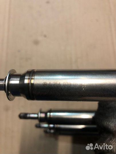 Топливная рампа Mercedes C-Class W205 M274 2.0 I