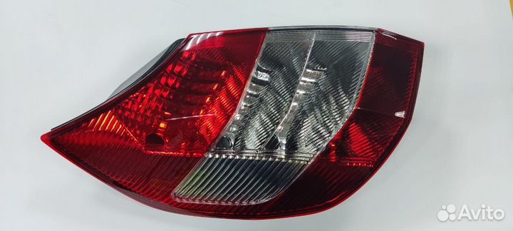 Фонарь задний левый renault scenic 2003-2006