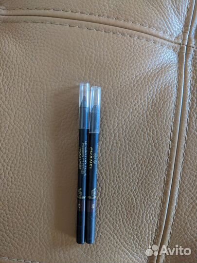 Карандаш для глаз Chanel коричневый