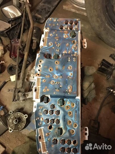 Приборная панель мазда 626