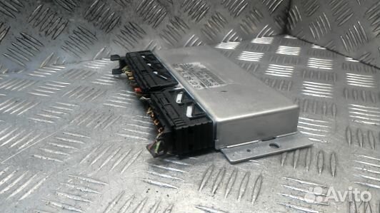 Блок управления mercedes benz E-class W210 (3NI11N