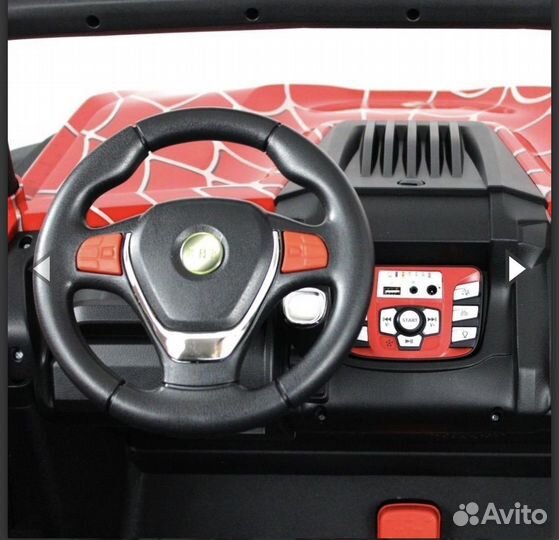 Электомашинка на радиоуправлении