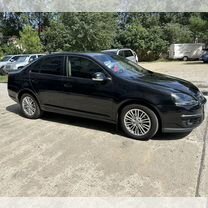 Volkswagen Jetta 1.6 AT, 2010, 176 350 км, с пробегом, цена 765 000 руб.