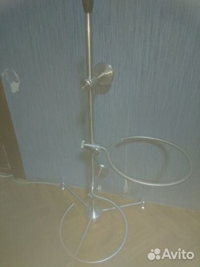 Стойка для кормления и поения большой собаки