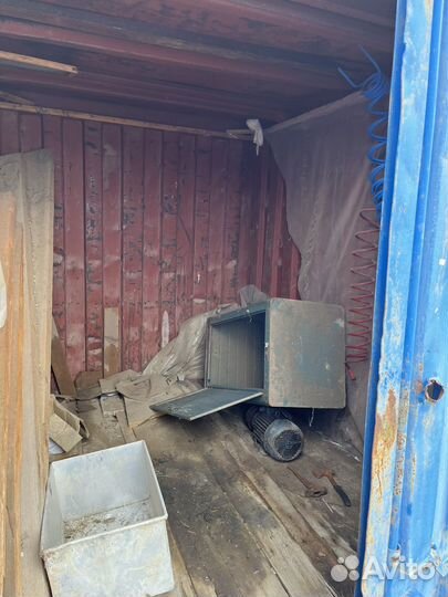 Контейнер морской