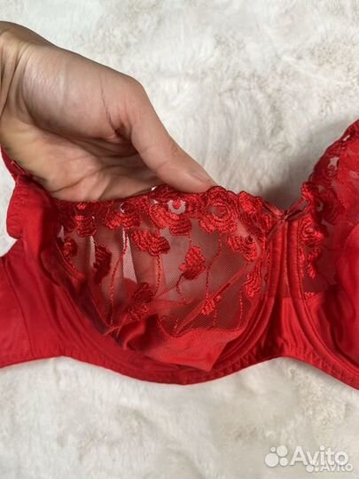 Бюстгальтер 85Н Новое время новый