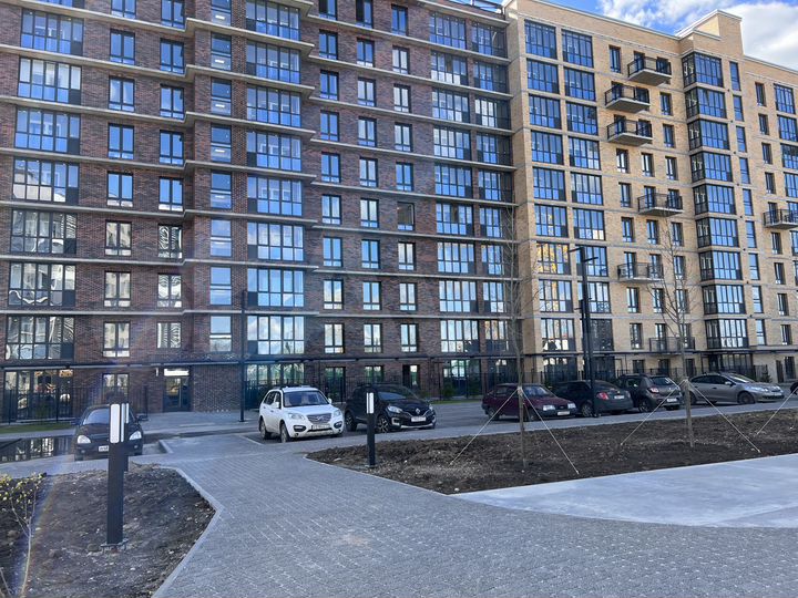 3-к. квартира, 81,5 м², 7/10 эт.