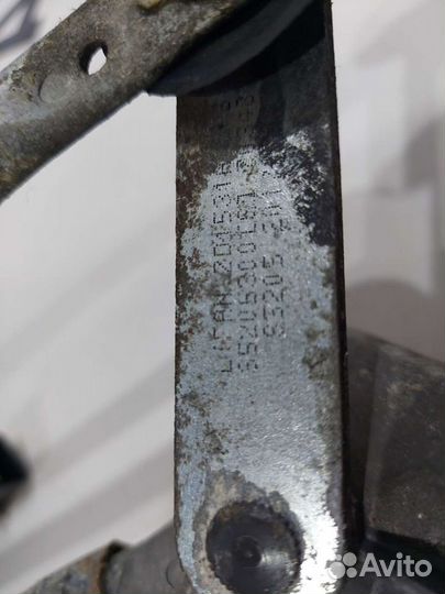 Трапеция дворников с моторчиком Lifan X60