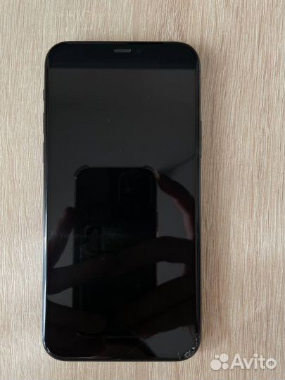 iPhone 11 Pro, 64 ГБ