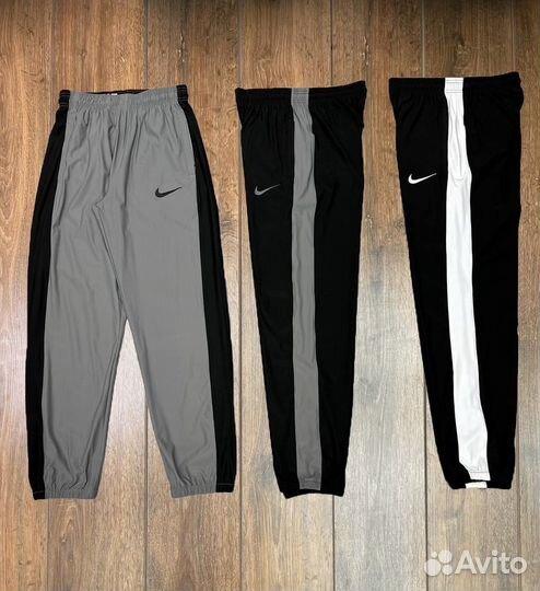 Спортивные штаны nike