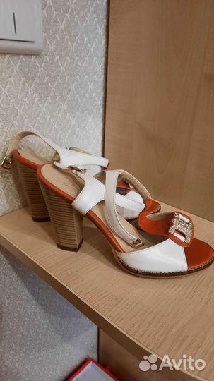 Босоножки 35/36