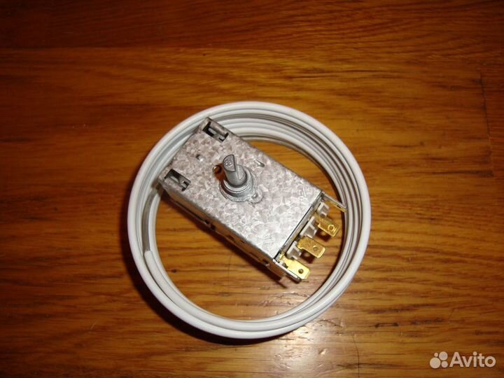 Терморегулятор на холодильник