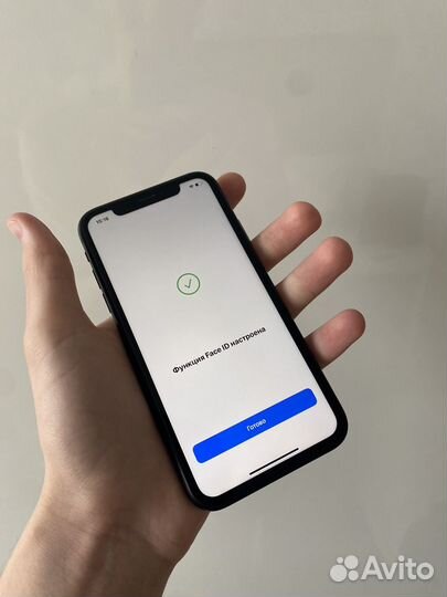iPhone Xr, 64 ГБ