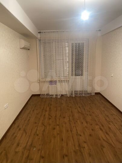 2-к. квартира, 52 м², 3/5 эт.