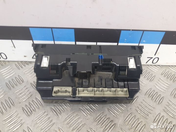 Б/У Блок управления климатической установко#001