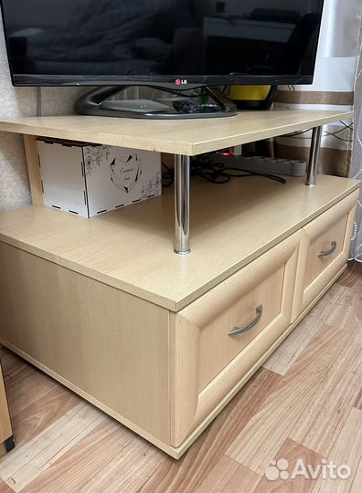 Тумба под тв