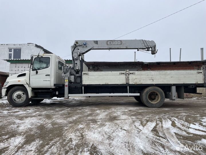 Hino 700 (Profia) с КМУ, 2005