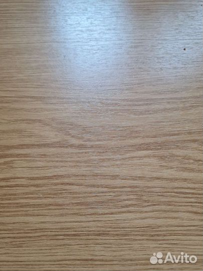 Большой письменный стол