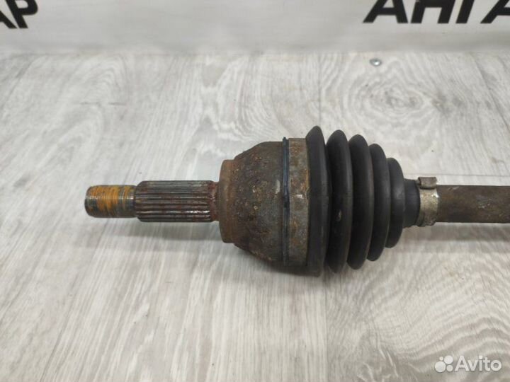 Привод передний левый Ford Fusion CBK fyja 2010