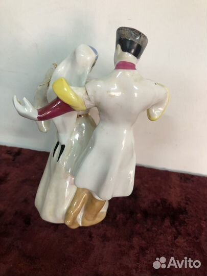 Статуэтка Грузинский танец Дулево в реставрацию