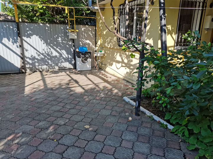 Дом 50 м² на участке 1 сот.