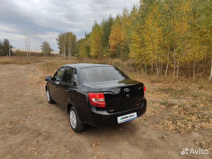 LADA Granta 1.6 AT, 2013, 135 207 км