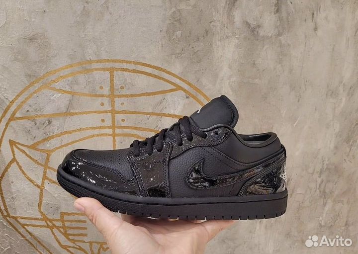 W Air Jordan 1 Low SE