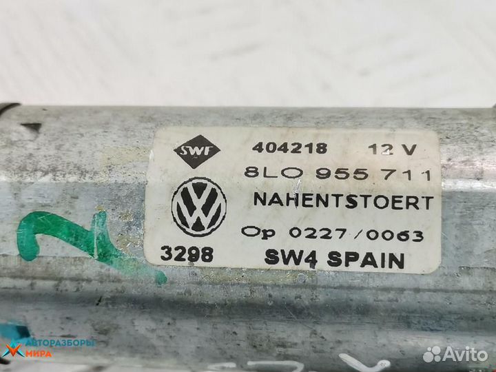 Моторчик заднего стеклоочистителя (дворника)